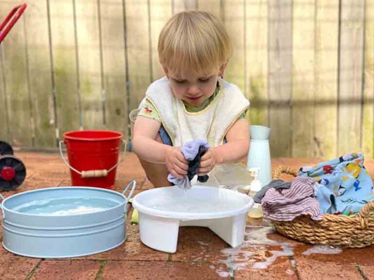 Washing Cloths - National Child Development Council - New Delhi