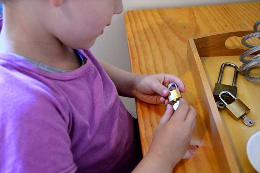 lock-and-keys-montessori