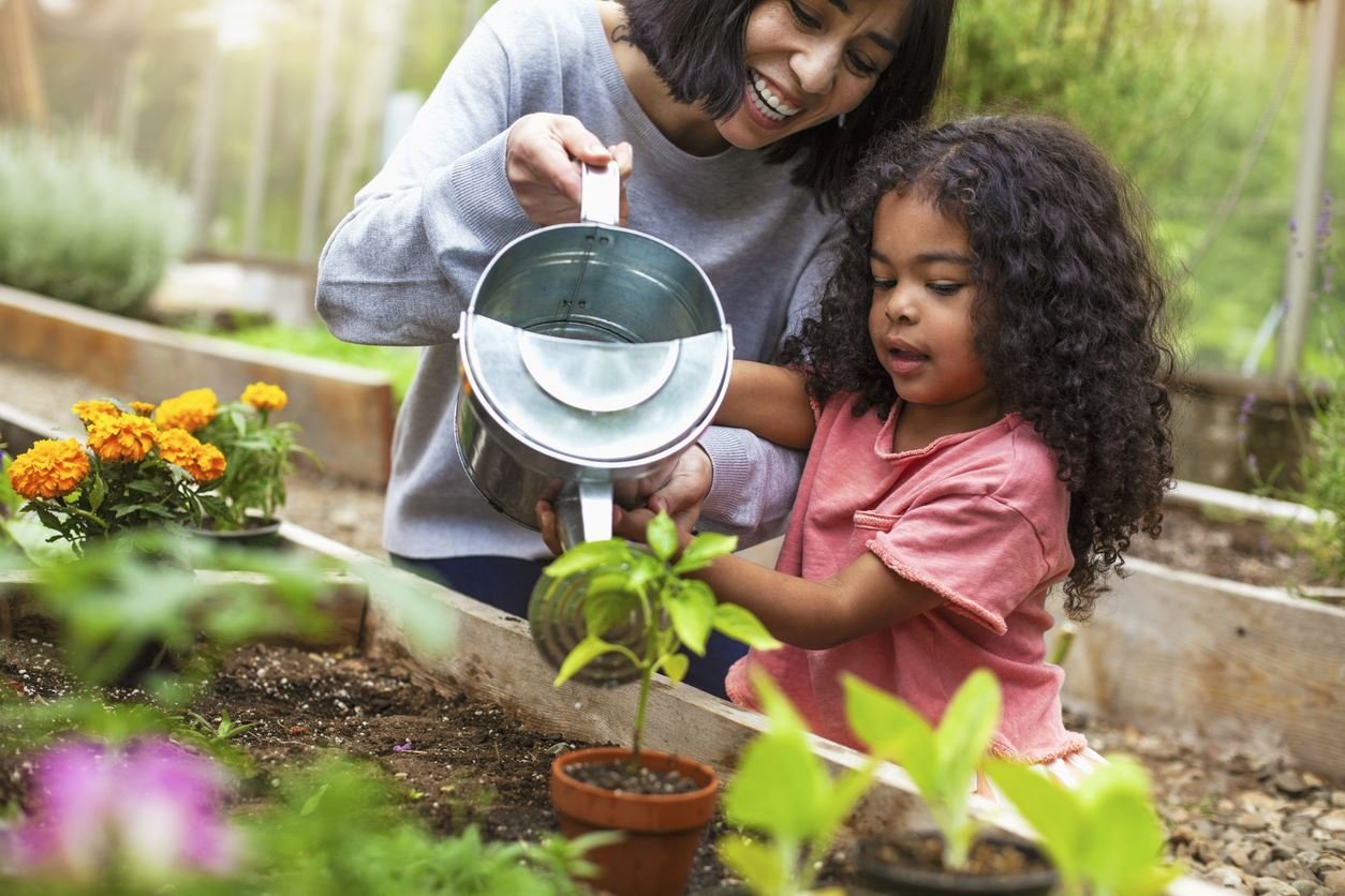 How to Incorporate Your Kids in Gardening!